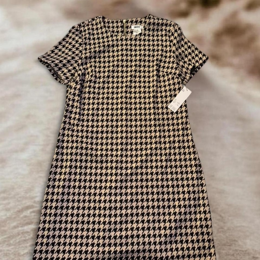 Houndstooth mini dress DKNY‎ black and tan houndstooth short sleeve dress